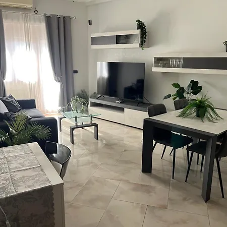 Alga Apartment